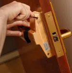 Locksmith Key Store Pearl River, NY 845-218-0161 - new-locks-installation